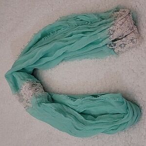 Infinity Lace Scarf Aqua